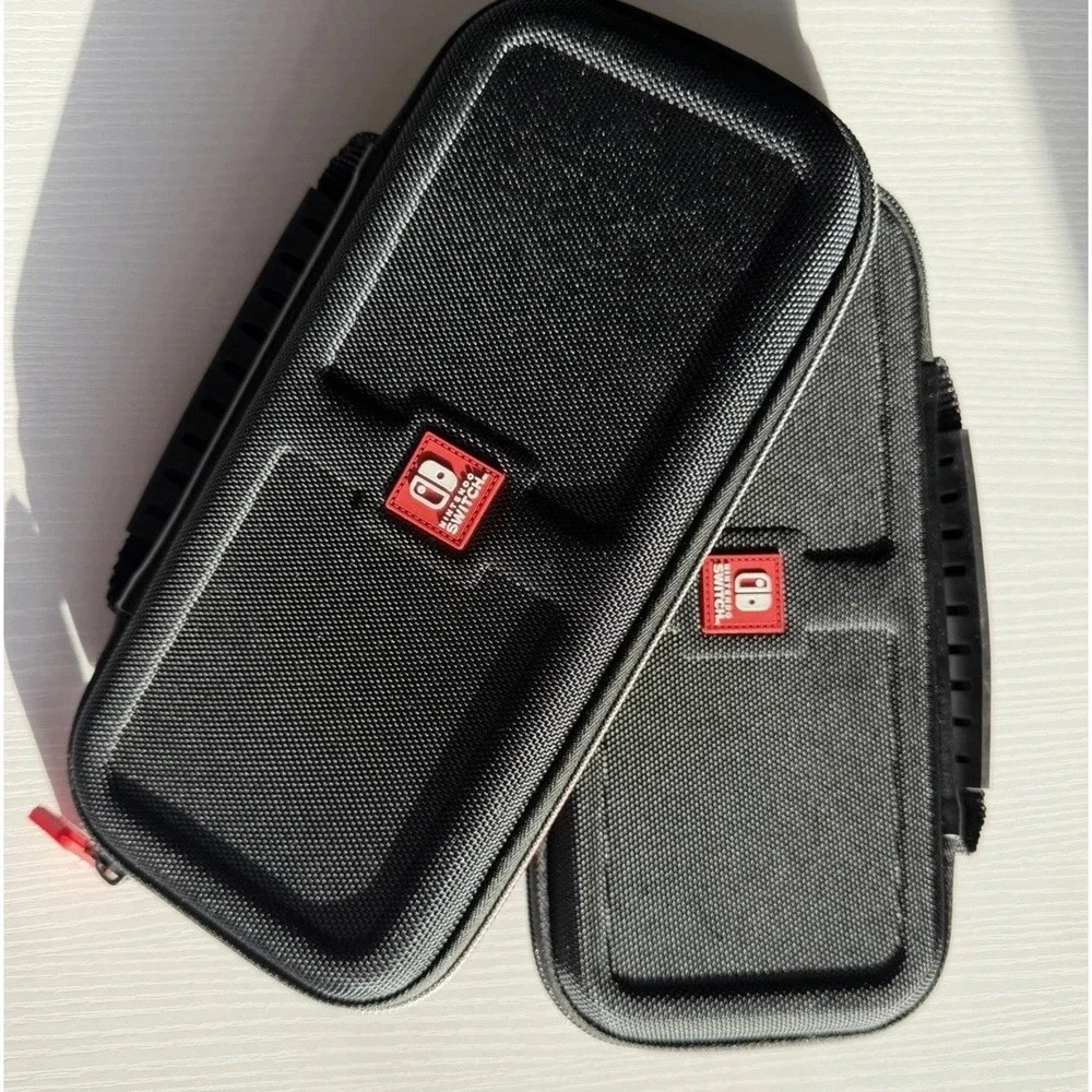 Nintendo Switch Case Official Lot 2